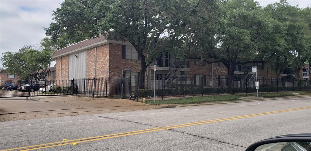 2350 Bering Dr Photo