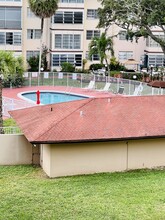 2900 NW 47th Ter in Lauderdale Lakes, FL - Building Photo - Building Photo