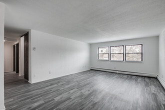 Ridgebrook Apartments in Brooklyn Park, MN - Foto de edificio - Interior Photo