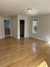3354 Sewell Rd in Victoria, BC - Building Photo - Building Photo