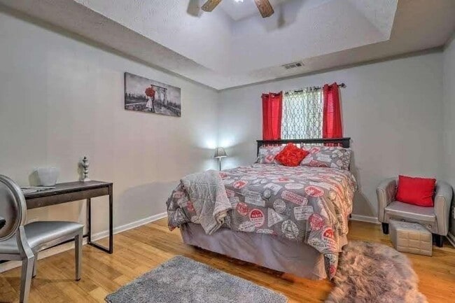 483 Oak Dr SE in Atlanta, GA - Building Photo - Building Photo