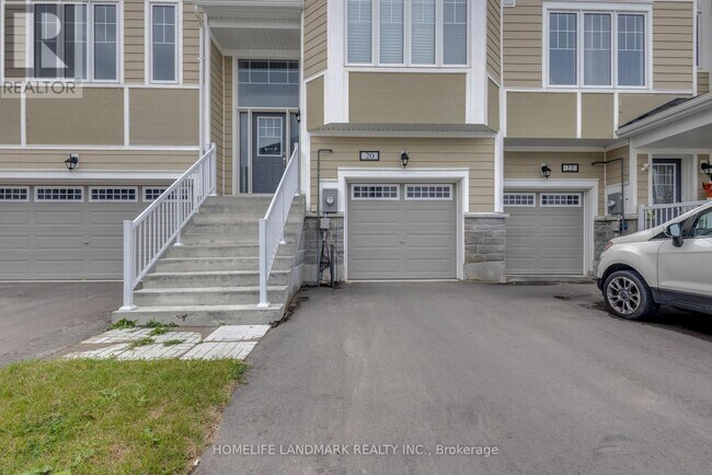 20 Lana Cir in Wasaga Beach, ON - Building Photo - Building Photo
