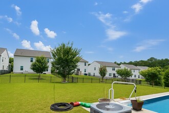 121 Congaree Lp in Mooresville, NC - Building Photo - Building Photo