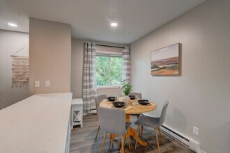 1230 E Dayton St in Madison, WI - Building Photo - Building Photo