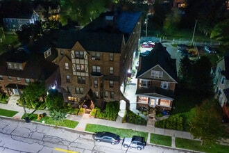 Capitol Manor Apartments in Detroit, MI - Building Photo - Building Photo