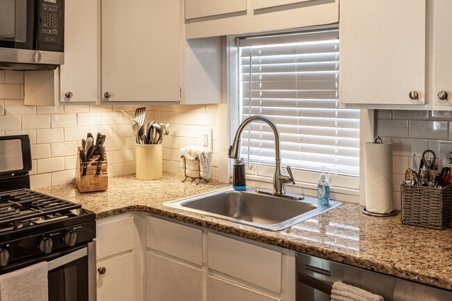 1515 S Carson Ave in Tulsa, OK - Building Photo - Building Photo