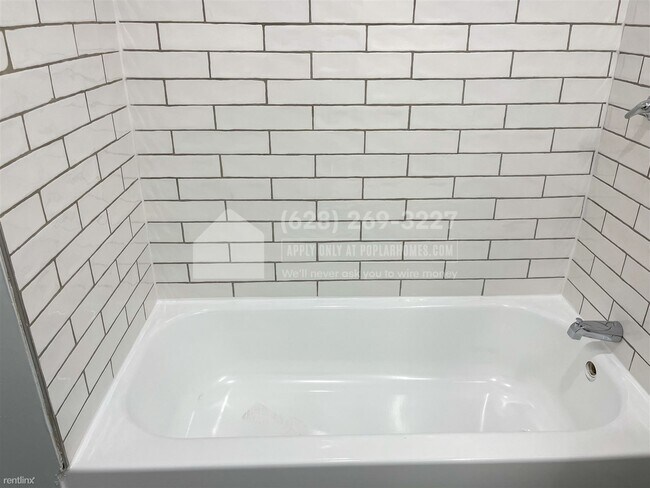 2444 Callow Ave photo'