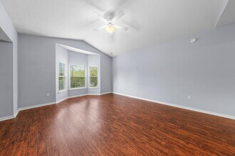 1501 Partin Dr N in Niceville, FL - Foto de edificio - Building Photo