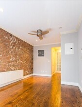 345 E 5th St in New York, NY - Building Photo - Building Photo