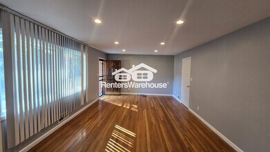 1305 Panola Rd in Stone Mountain, GA - Building Photo - Building Photo