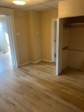 601 Chestnut St, Unit 1 in Carnegie, PA - Building Photo - Building Photo