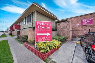 Pelican Pointe in Houston, TX - Foto de edificio - Building Photo