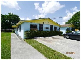 1320 NW 5th Ave in Homestead, FL - Building Photo