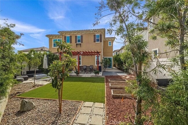 5202 Arlington Dr in Chino Hills, CA - Foto de edificio - Building Photo