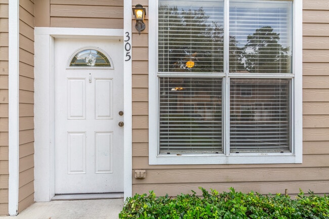 property at 4415 SW 34th St