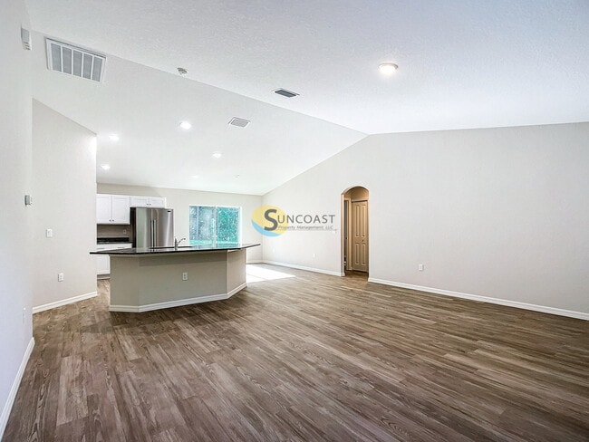 587 Marion Oaks Pass in Ocala, FL - Building Photo - Building Photo