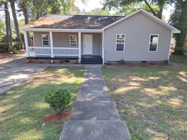 206 E Prospect Ave