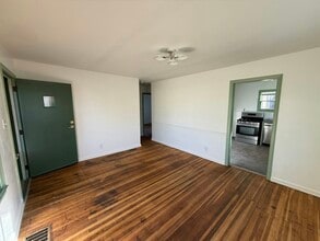 617 Fletcher Ln in Beech Grove, IN - Building Photo - Building Photo