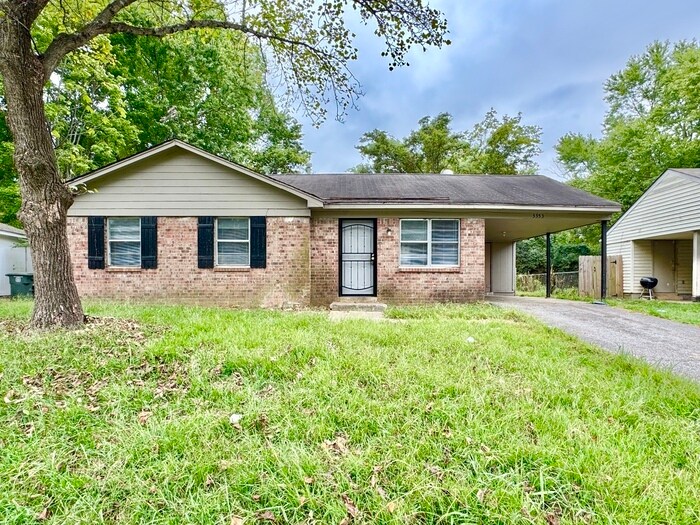 3353 Elk Point Dr in Memphis, TN - Building Photo