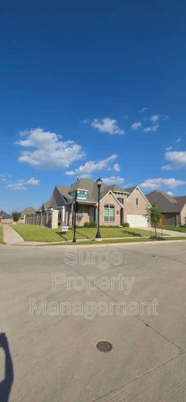 2000 Johnson Rd in Mansfield, TX - Building Photo - Building Photo