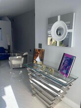 7145 W 31st Ave in Hialeah, FL - Building Photo - Building Photo