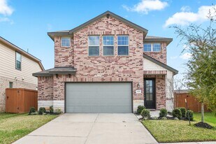 2108 Sweet Bay Dr in Texas City, TX - Building Photo