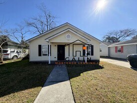 804 Crosby St in Savannah, GA - Building Photo
