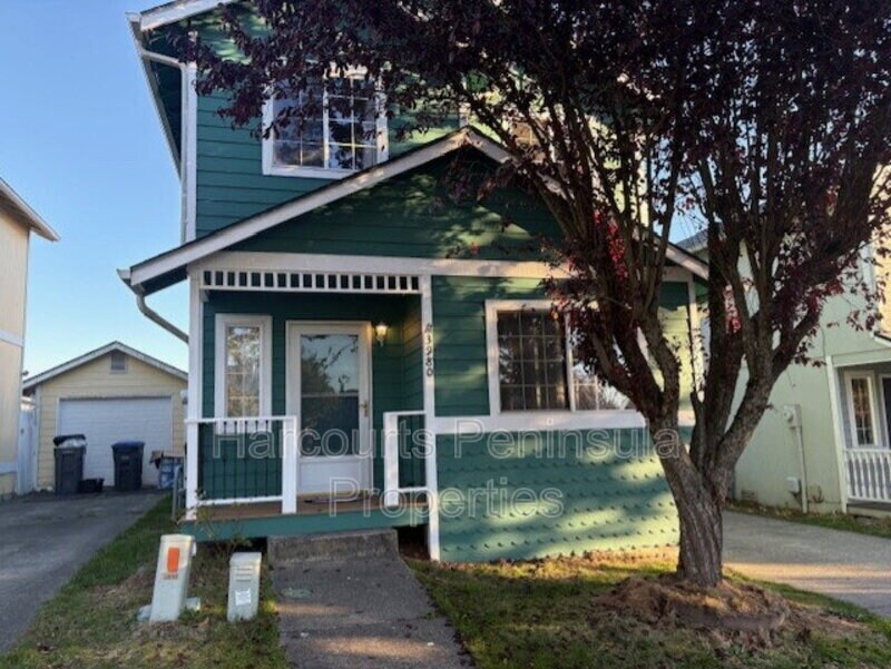 3980 Broadmoor Loop in Bremerton, WA - Building Photo
