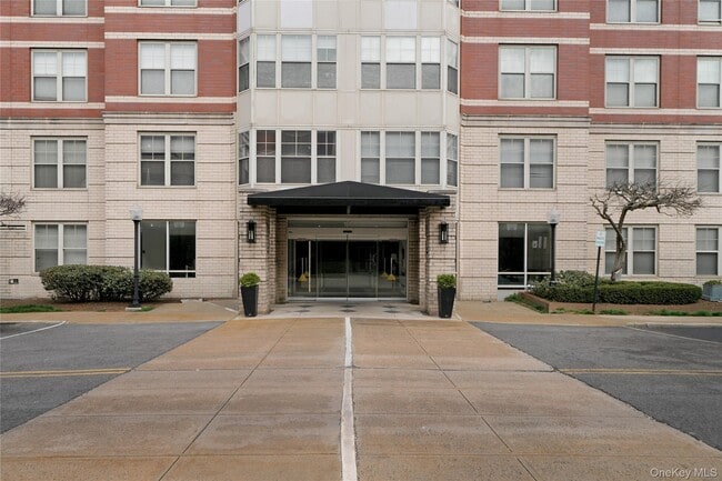 property at 300 Mamaroneck Ave