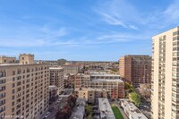 2909 N Sheridan Rd in Chicago, IL - Building Photo - Building Photo