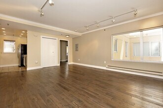 1401 Jackson St-Unit -406 in Oakland, CA - Foto de edificio - Building Photo