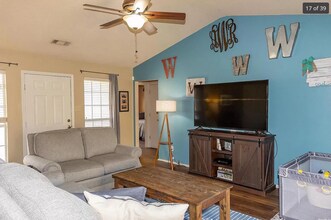 10 Calvary Cir in Little Rock, AR - Building Photo - Building Photo