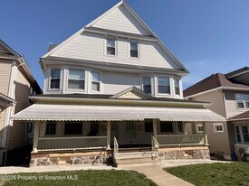 606 N Lincoln Ave in Scranton, PA - Building Photo