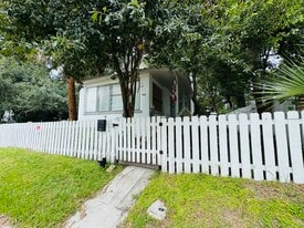 1245 Winthrop St in Jacksonville, FL - Building Photo