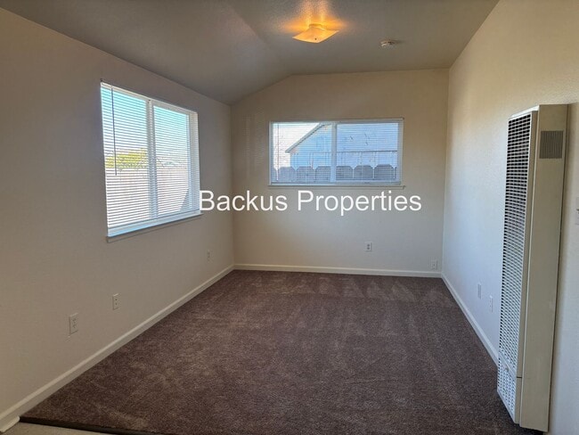 325 Kings St in Salinas, CA - Building Photo - Building Photo