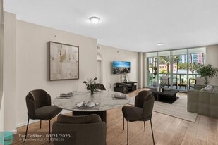 3340 NE 190th St in Miami, FL - Building Photo