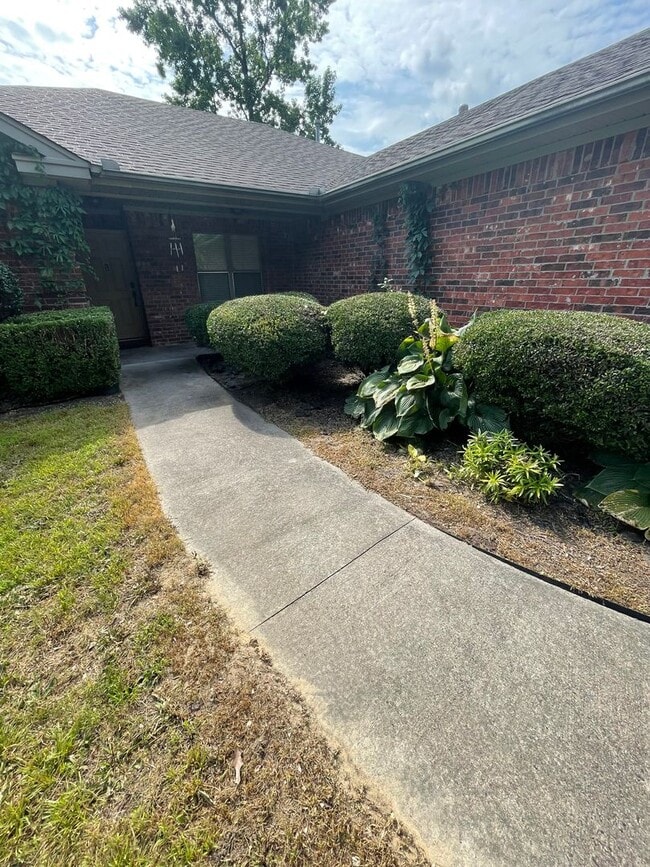 1420 Bobbitt Ln in Sherwood, AR - Building Photo - Building Photo
