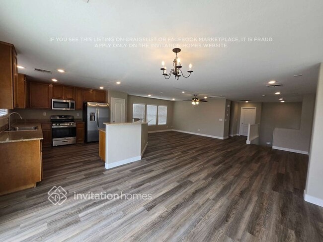 4901 Naff Ridge Dr in Las Vegas, NV - Building Photo - Building Photo