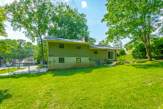 218 Townsend Cir in Ringgold, GA - Foto de edificio - Building Photo