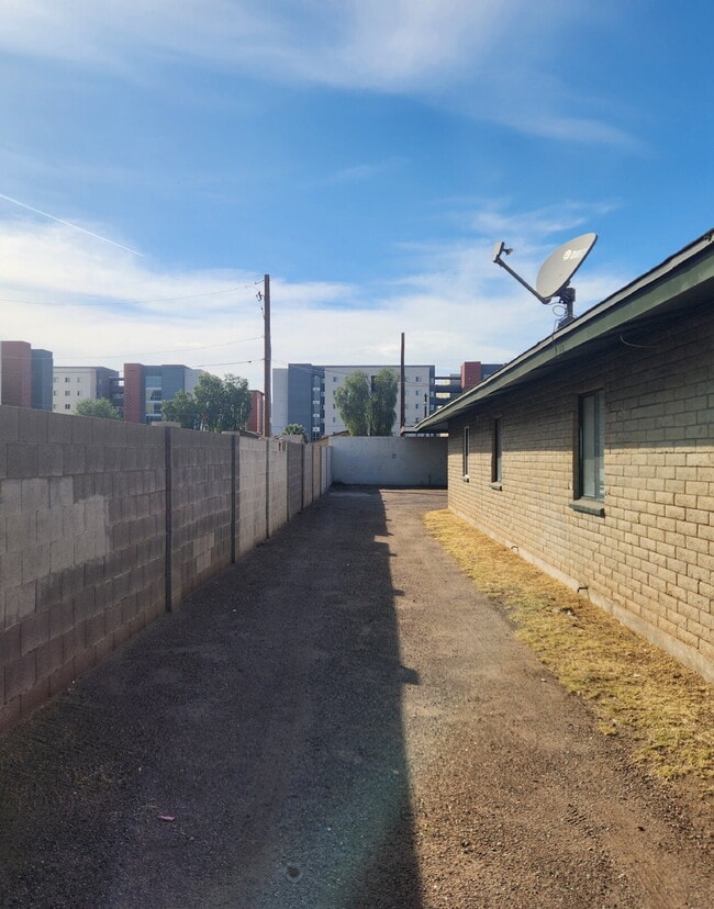 5112 N 28th Dr in Phoenix, AZ - Building Photo - Building Photo