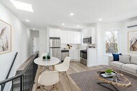 5756 Spruce St, Unit 2 photo'
