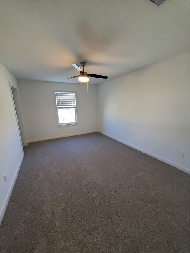 property at 2940 Needham Gdn Ln