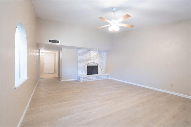 property at 3101 Silverdale Ln