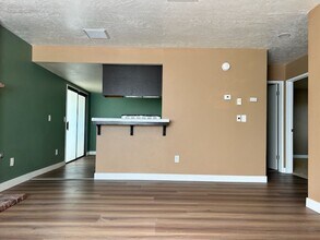 912 W Graaf Ave in Ridgecrest, CA - Building Photo - Building Photo