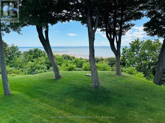 property at 374 Front St