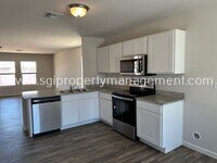 794 Silvercreek Ln photo'