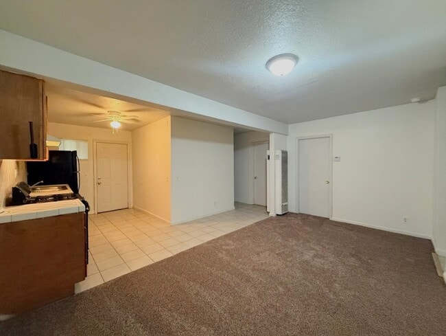 2875 M St in Merced, CA - Building Photo - Building Photo