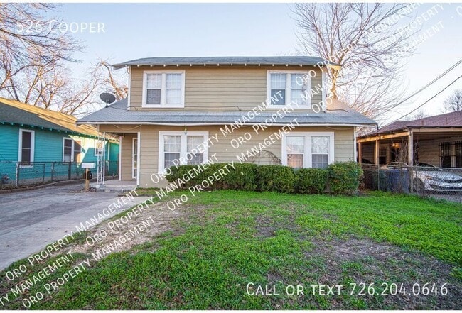 526 Cooper St in San Antonio, TX - Building Photo - Building Photo