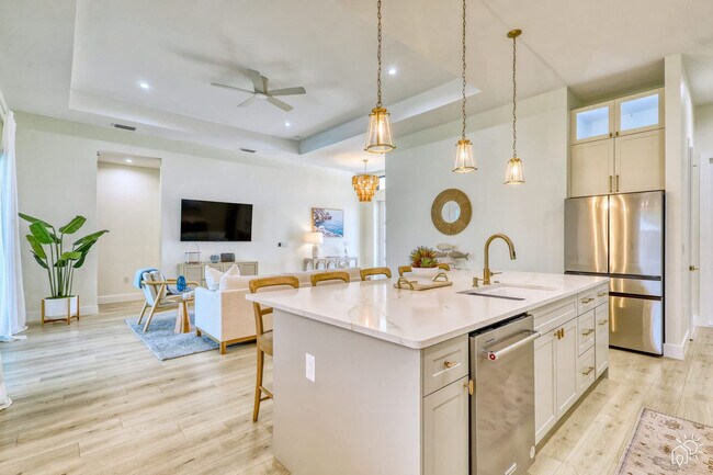 2215 Amnesty Dr, Unit ID1346492P in North Port, FL - Building Photo - Building Photo