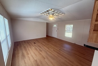 844 Log Landing Rd in Springfield, GA - Building Photo - Building Photo
